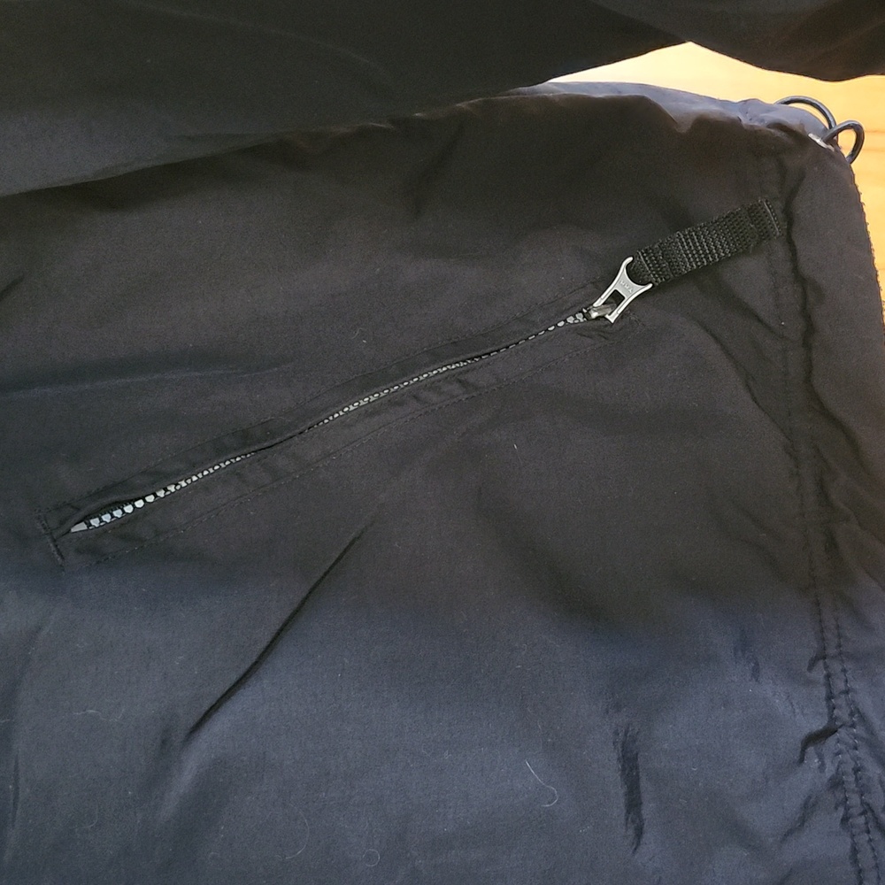 Verizon Wireless Black and Gray Reversable Fleece Jacket By Dunbrooke. - Picture 4 of 16